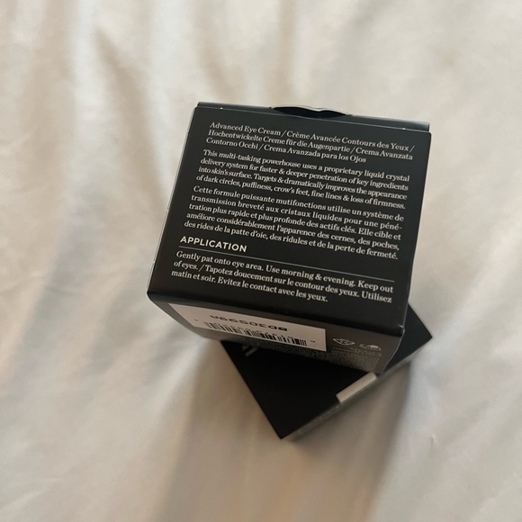 New PERRICONE MD COLD PLASMA PLUS+ ADVANCED EYE CREAM $115 - Picture 4 of 5